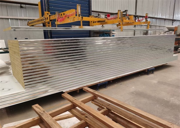 岩棉开云在线官网(中国)彩钢板